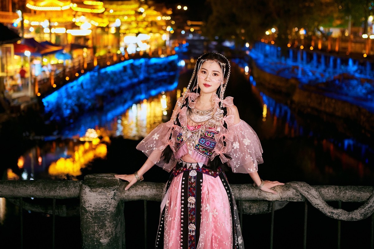 民族风写真-古田映画：你未必万丈光芒，但你温暖有光