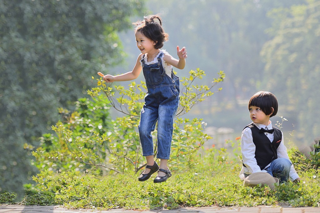 【快乐的小女童】2