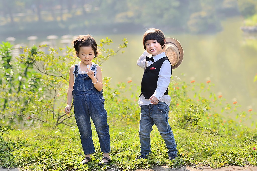 【快乐的小女童】2