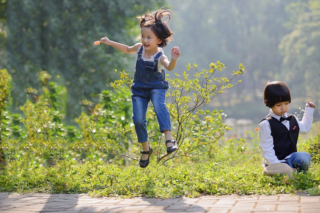 【快乐的小女童】2