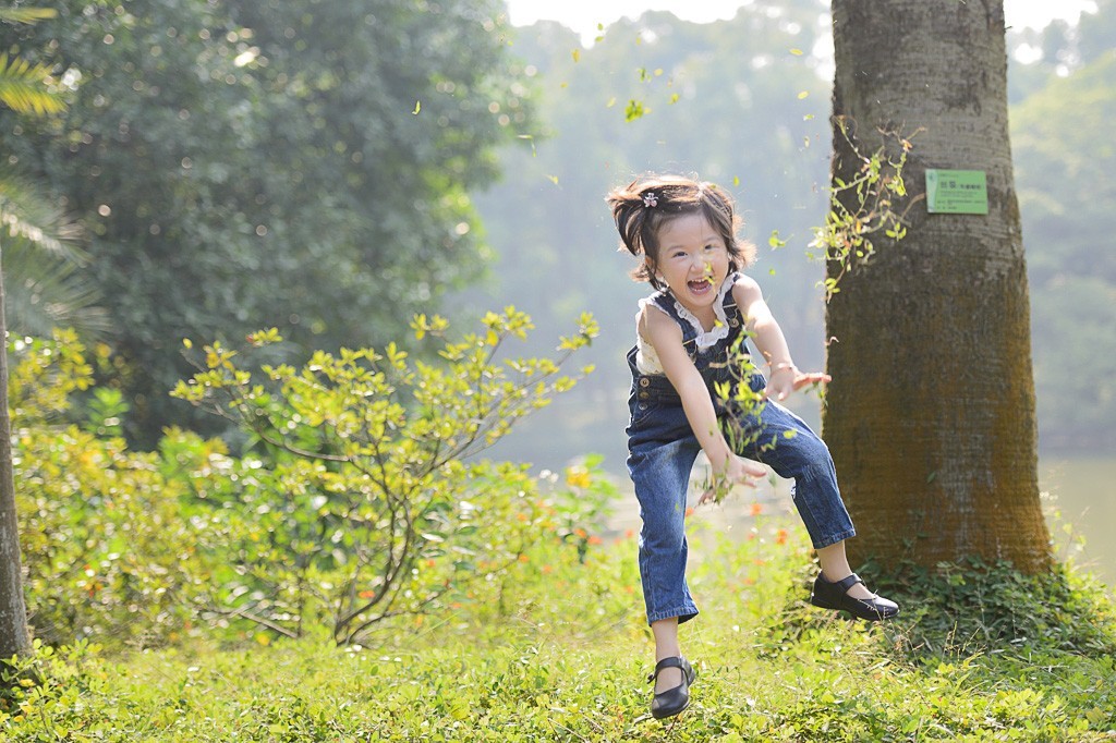 【快乐的小女童】2