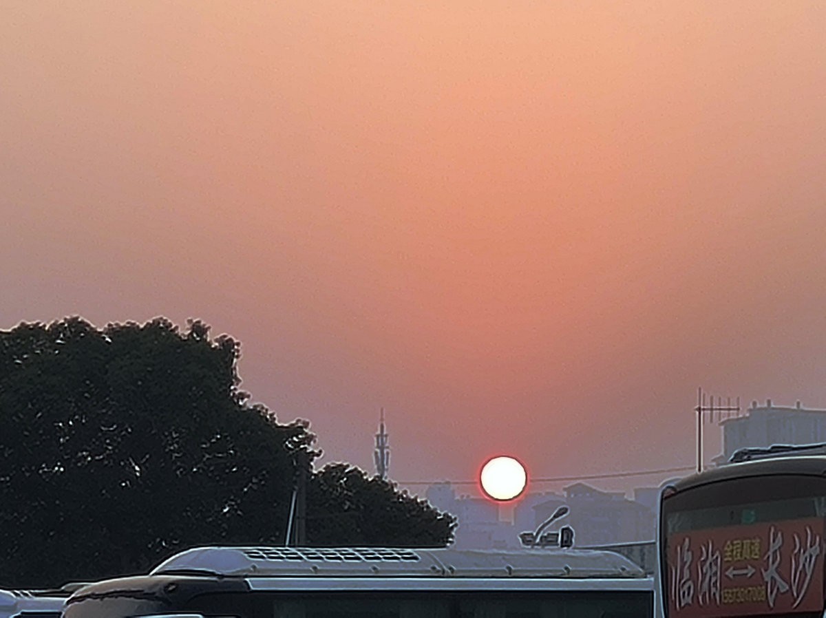 漫步星城 走街串巷（618）晨曦