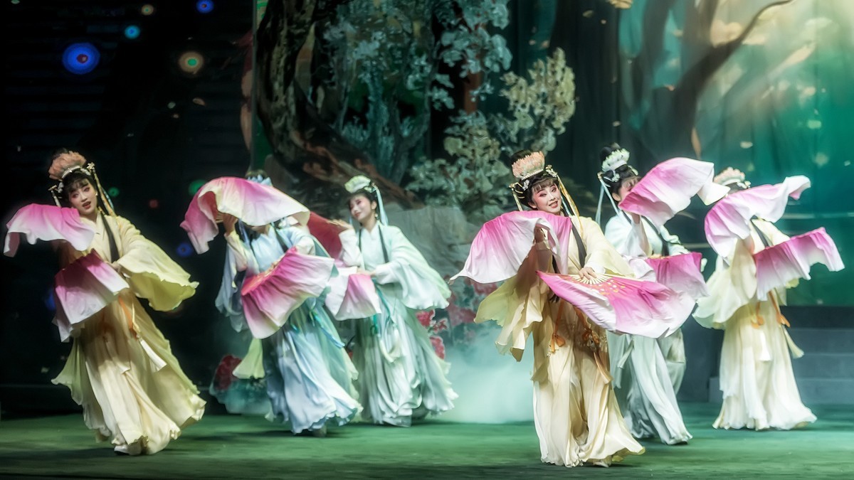 舞台摄影：神话川剧《芙蓉花仙》（浇  花）