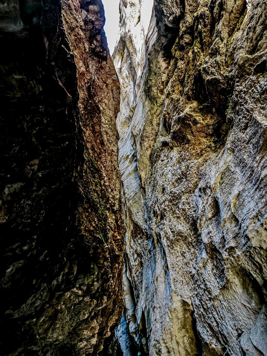 阿尔皮斯山大峡谷（瑞士）