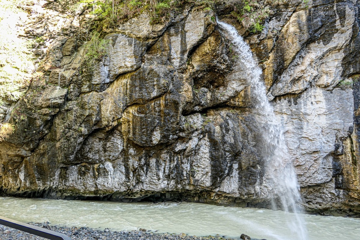 阿尔皮斯山大峡谷（瑞士）