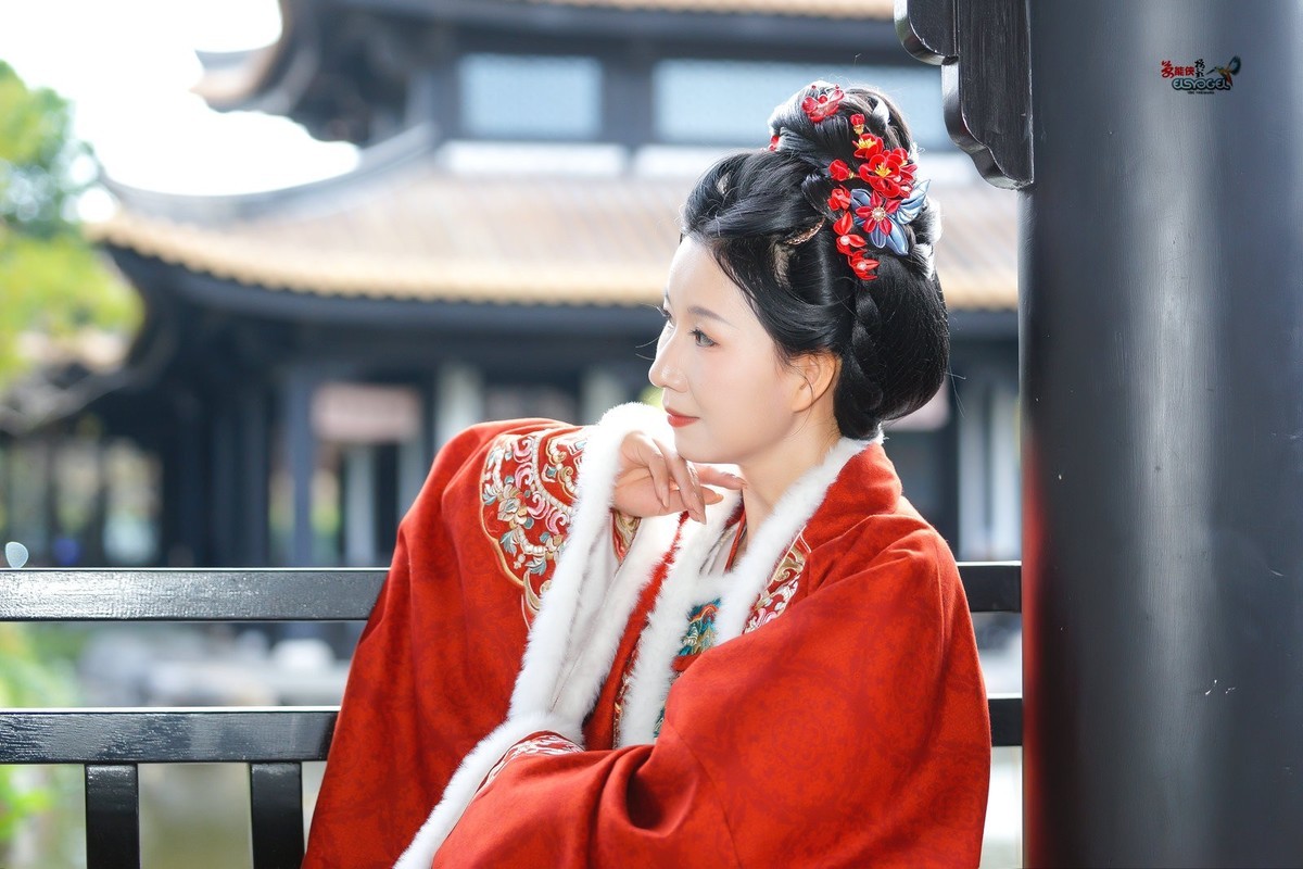 【后花园唐风美女】---婉灵