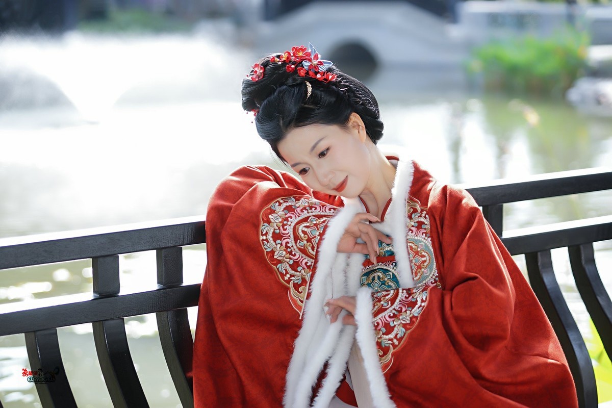 【后花园唐风美女】---婉灵
