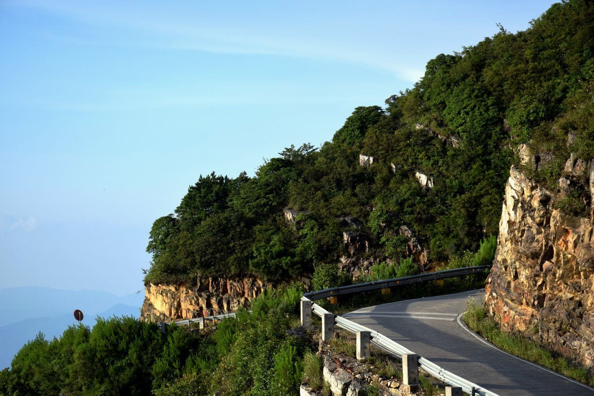 2022夏 湘赣边（14）乐赏流云慢观日
