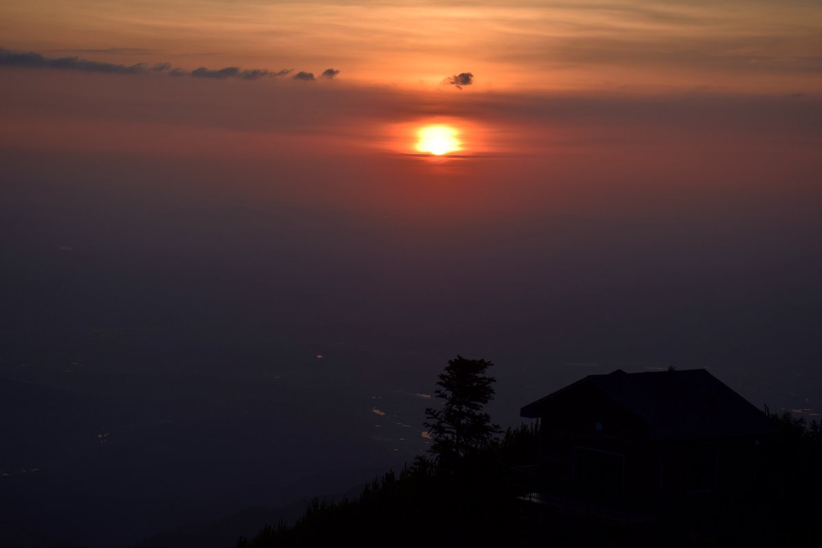 2022夏 湘赣边（14）乐赏流云慢观日