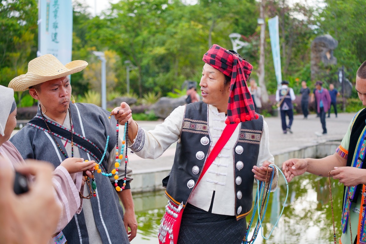 “茶和天下共享非遗”2024中国传统制茶技艺及其相关习俗展活动五