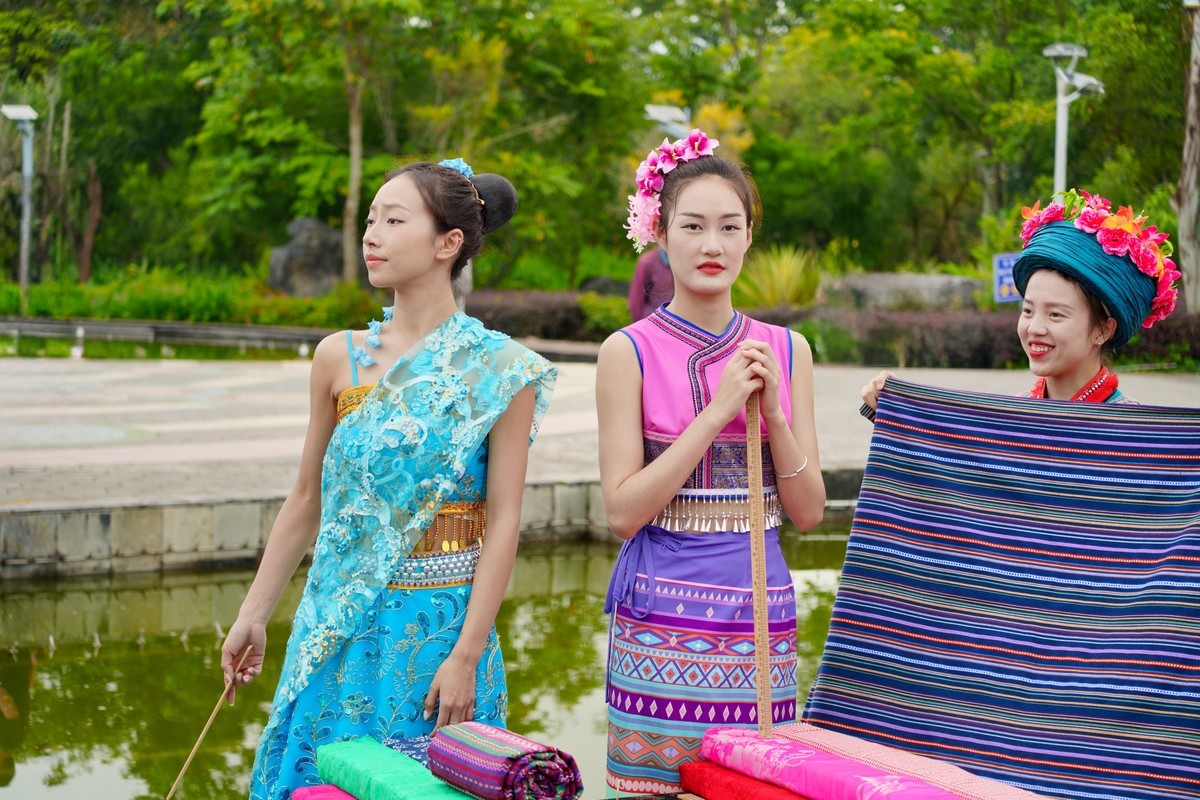 “茶和天下共享非遗”2024中国传统制茶技艺及其相关习俗展活动五