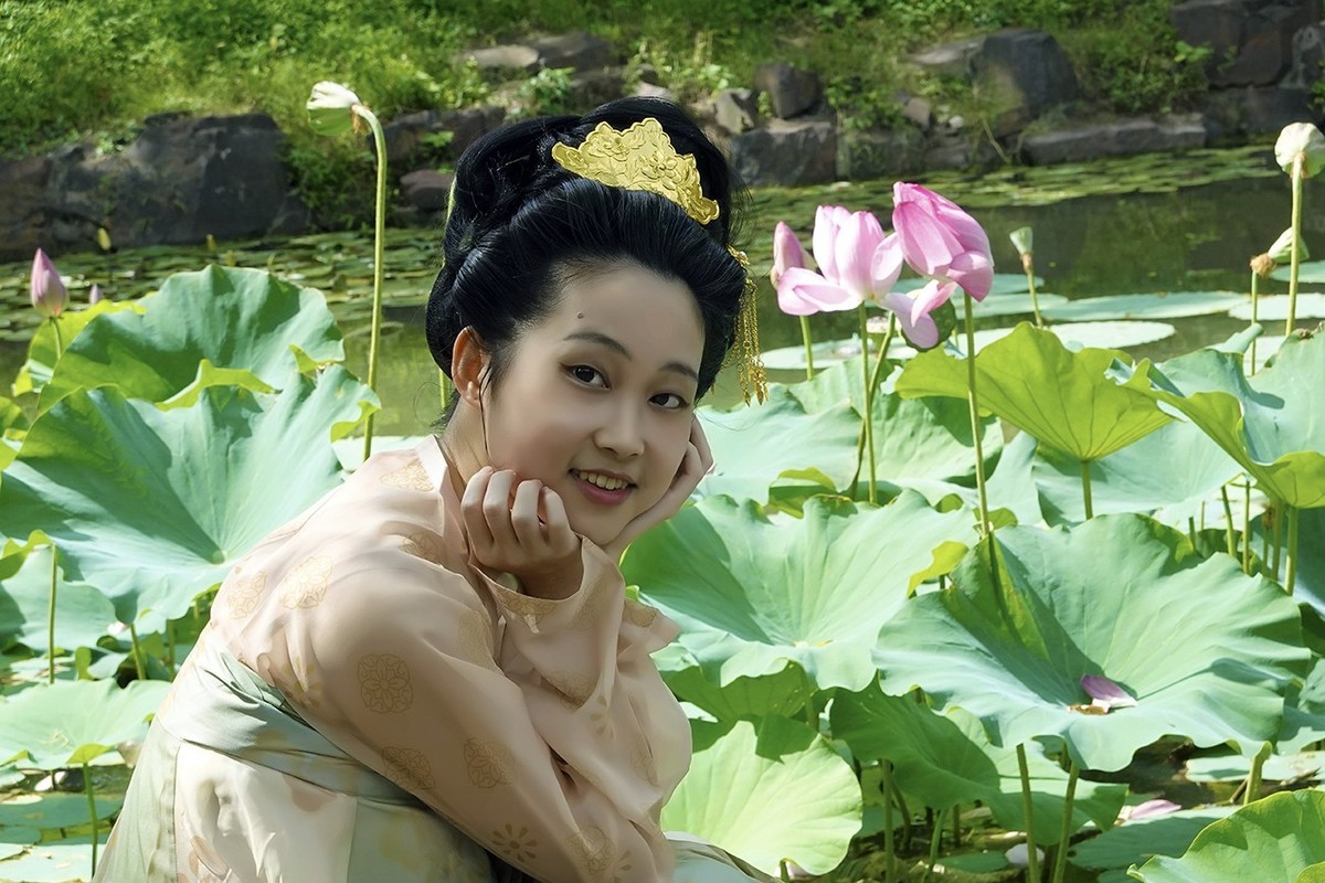 荷花双胞胎