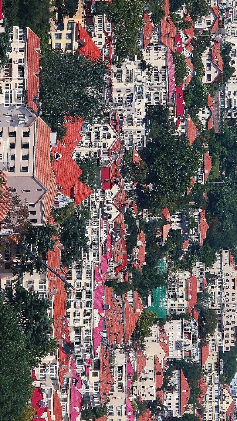 居高临下拍《青岛市区》美女片闹腾了一夏天，静下来看一组风景片同时介绍一个景点