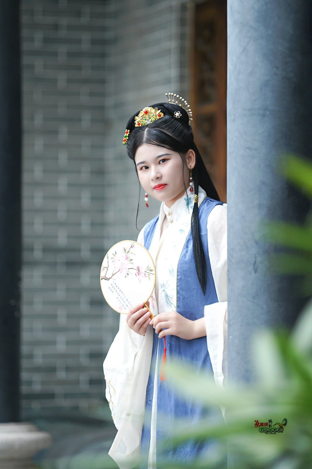 【古装汉明少女】---白覃