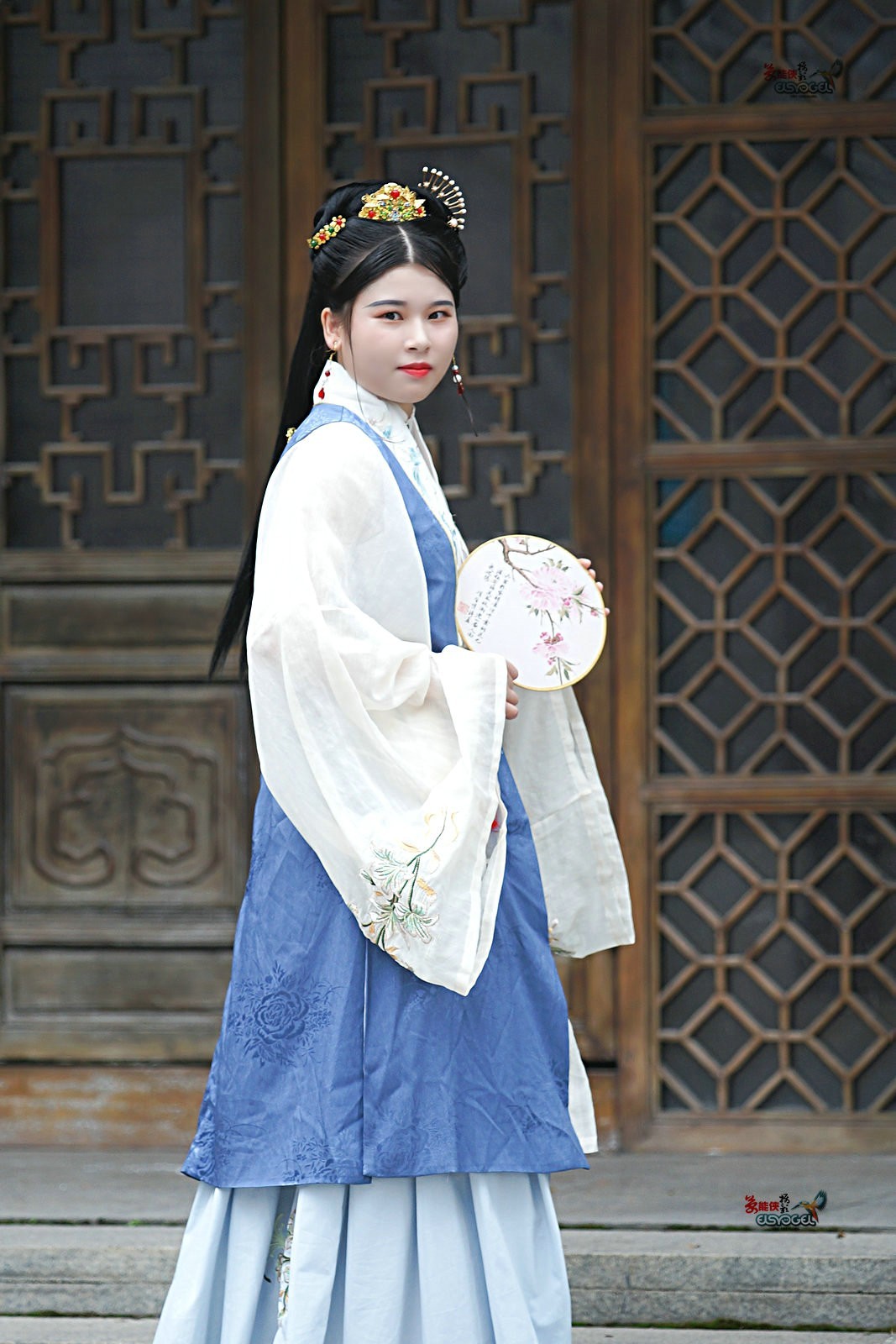 【古装汉明少女】---白覃