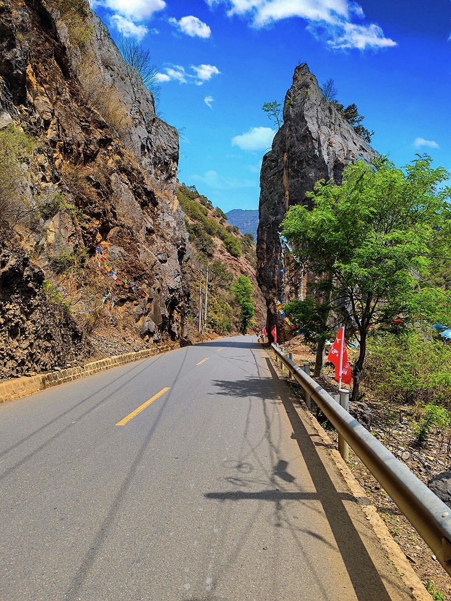 蜀滇黔渝鄂骑游随拍1——途中视角