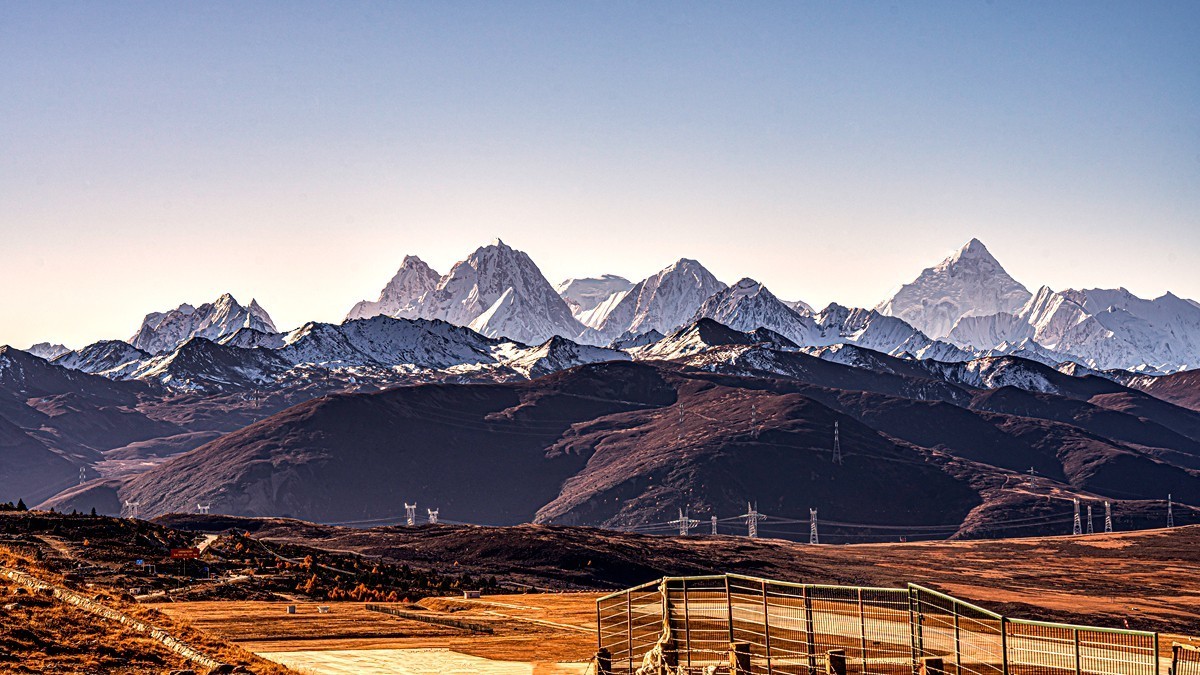 行走在318国道--新都桥段【10】