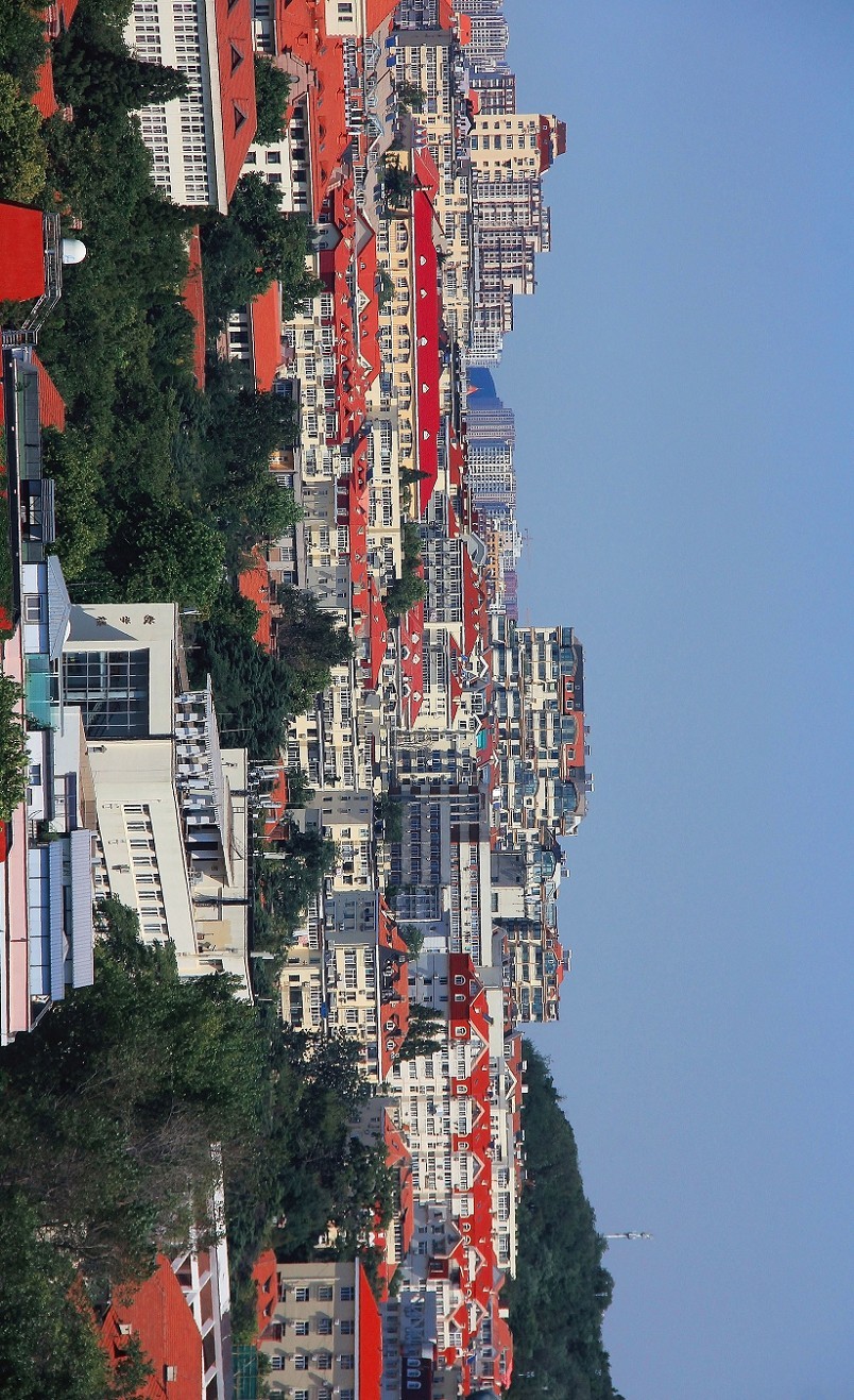 居高临下拍《青岛市区》美女片闹腾了一夏天，静下来看一组风景片同时介绍一个景点