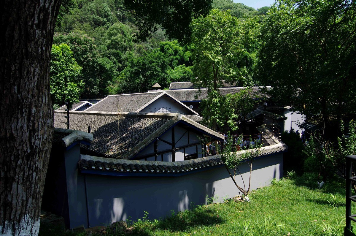 修缮后的渣滓洞，白公馆