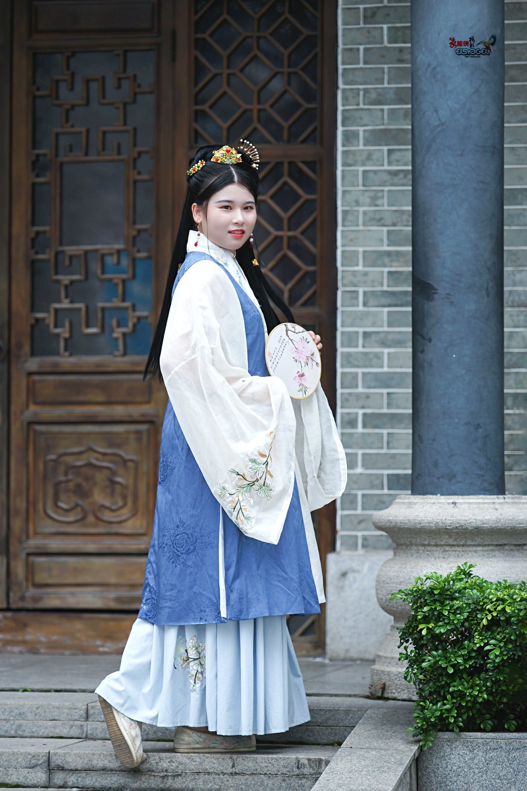 【古装汉明少女】---白覃