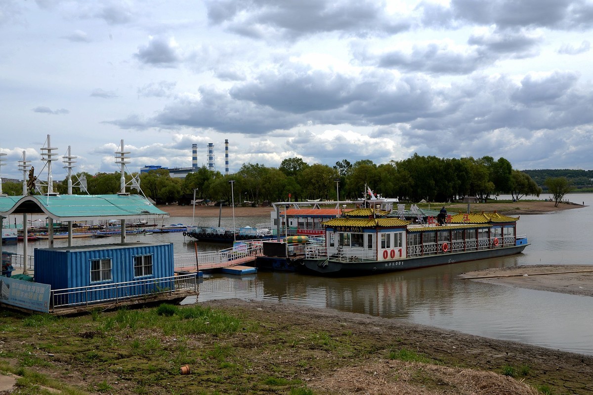 江滨——江心岛之春（7）