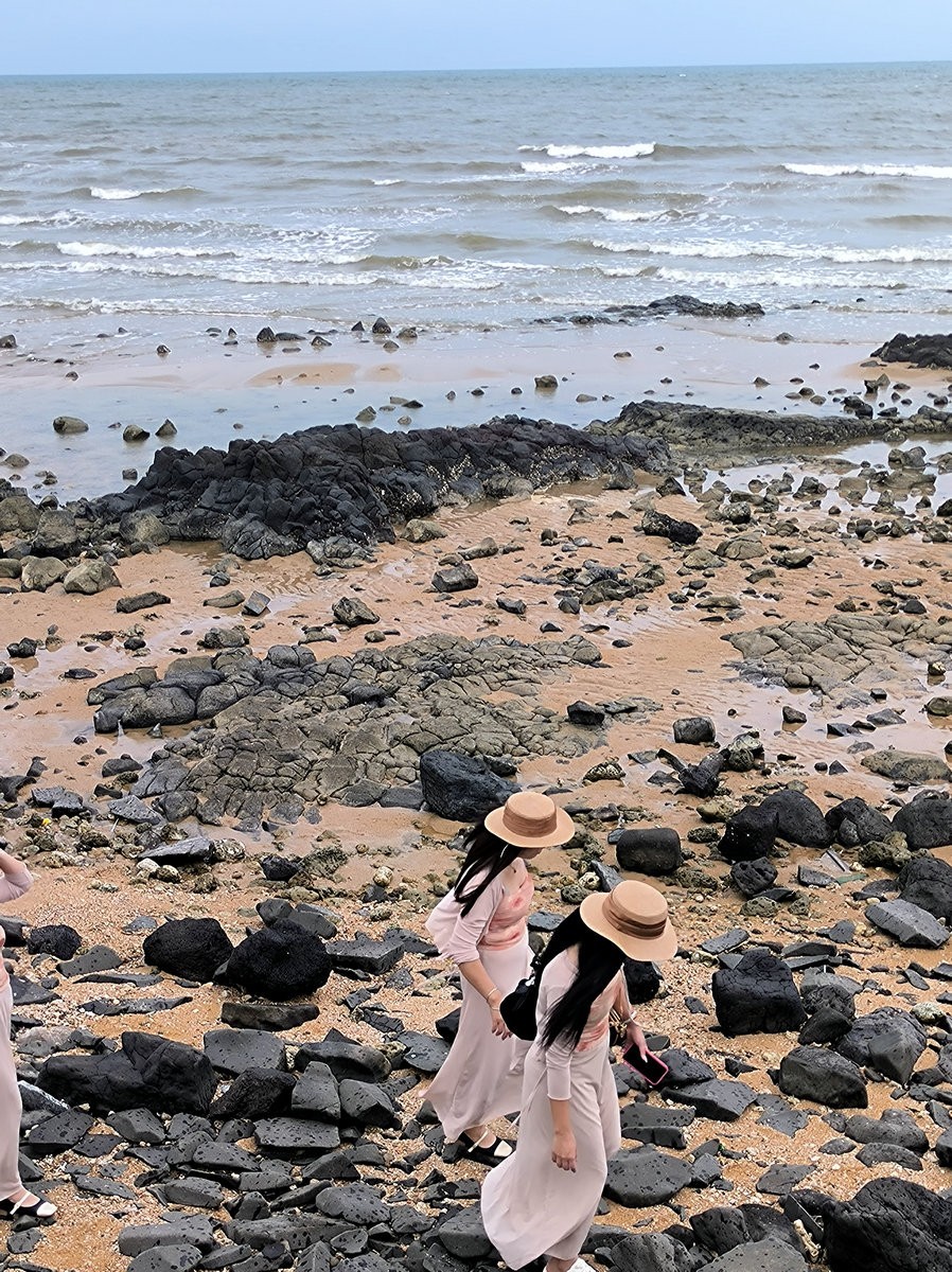 2024夏 海南环岛行（153）热血丰碑——临高角