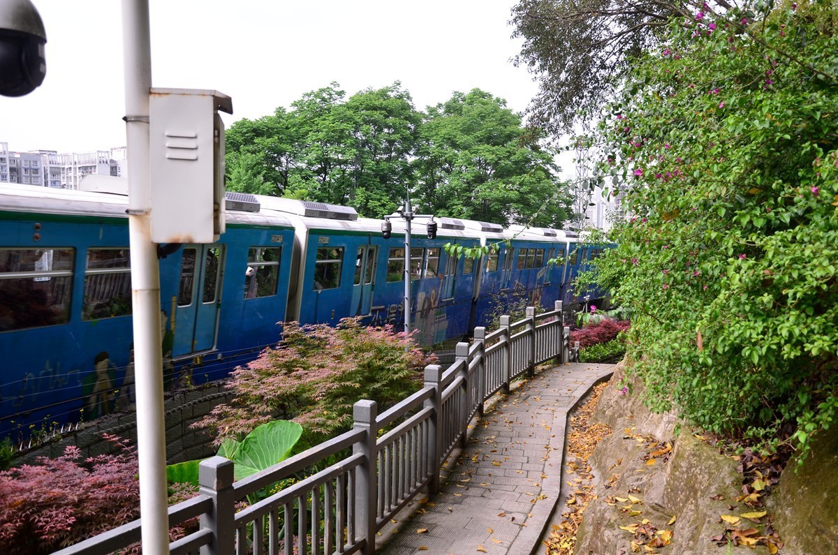 重庆主城“半山崖线”风景 (六)