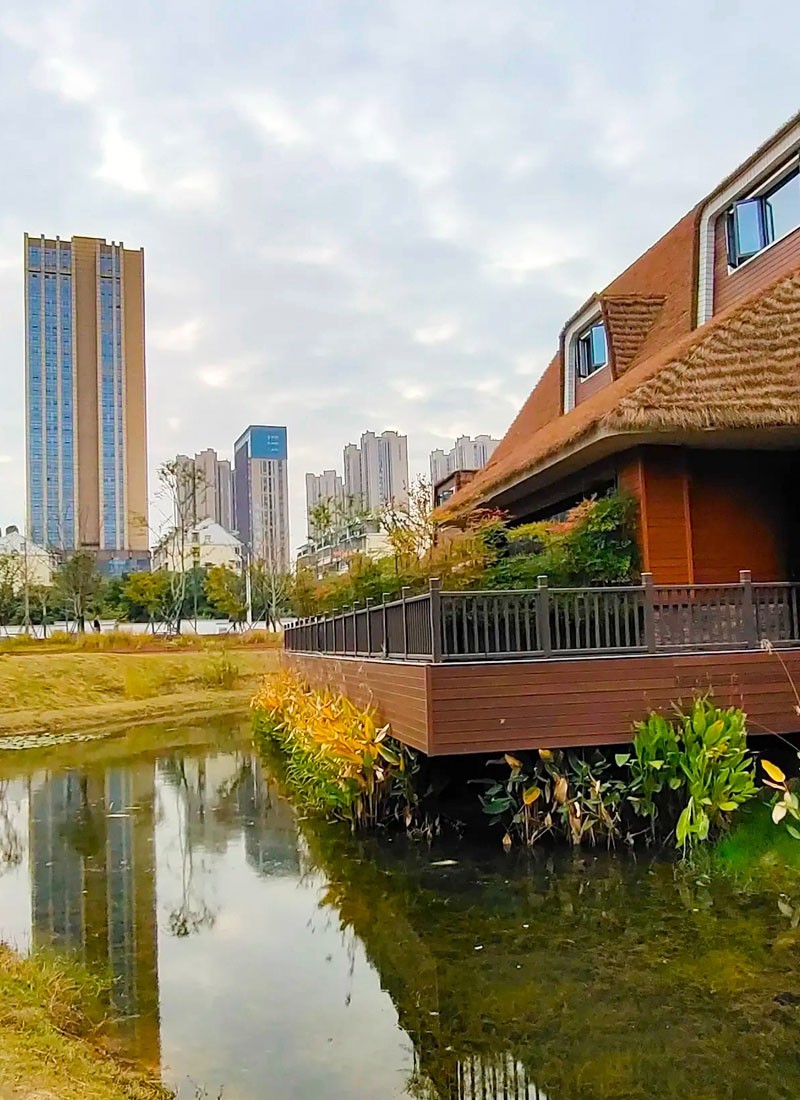 近日臭水沟,今日新圭塘河