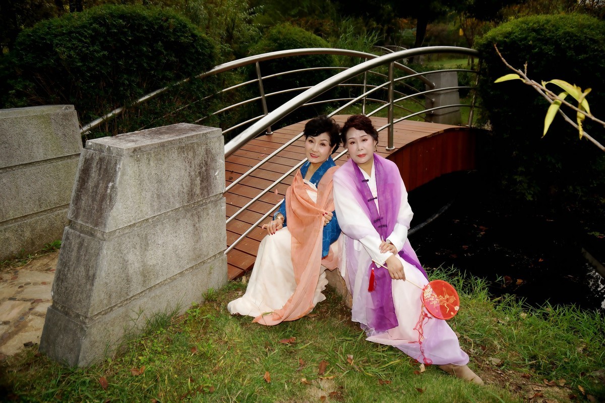 月湖公园的古装美女！