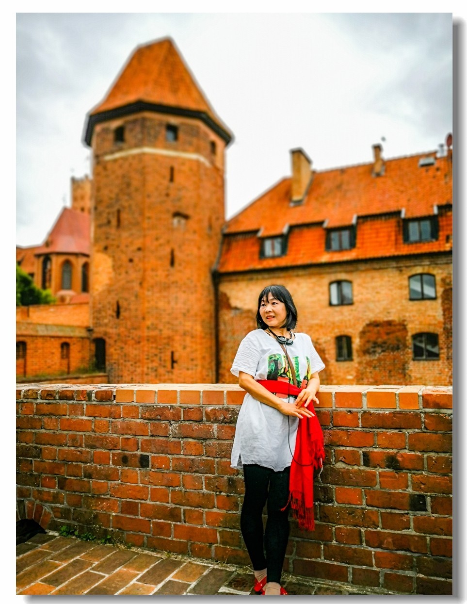 “马尔堡”留影（波兰之东欧最大堡垒）