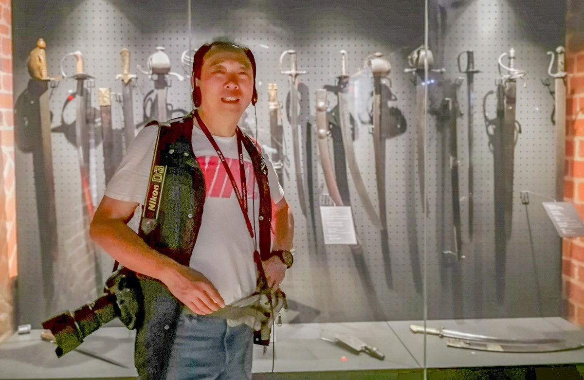 “马尔堡”留影（波兰之东欧最大堡垒）