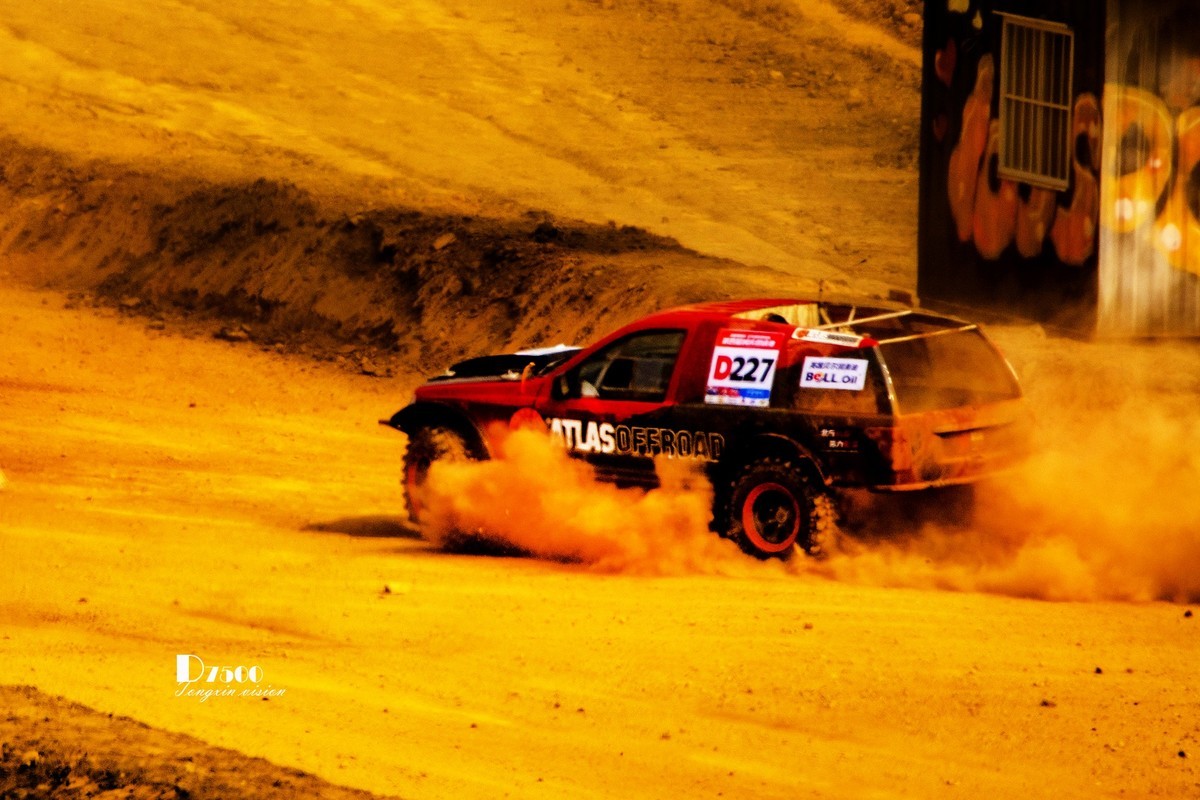 百年赛道飙车（99）