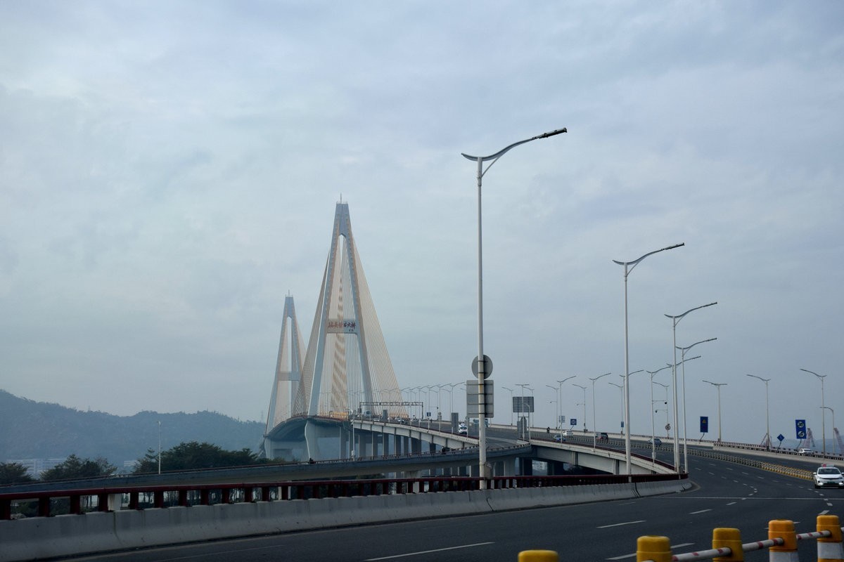 2025春节 广东行（31）新年走上礐石大桥