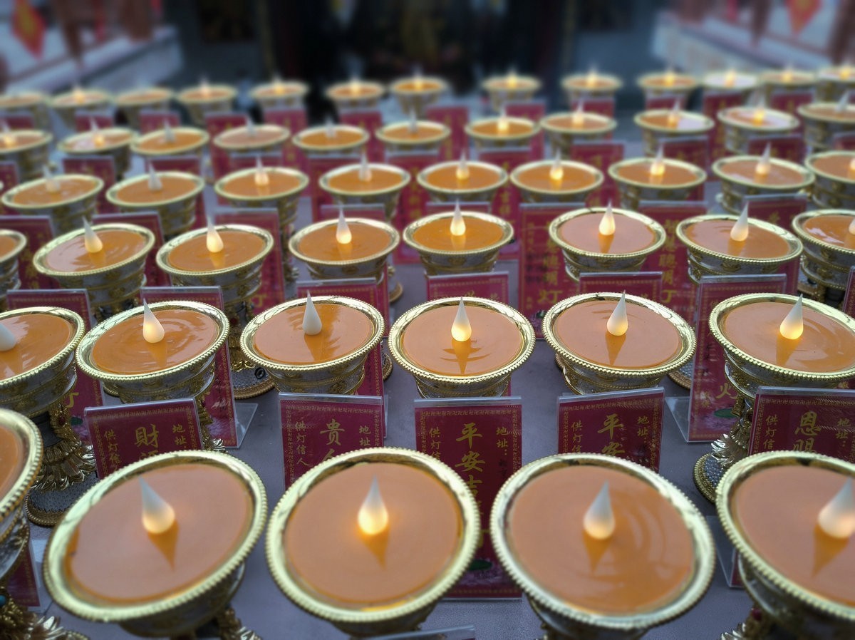 2025春节 广东行（33）大年初一虔诚拜佛