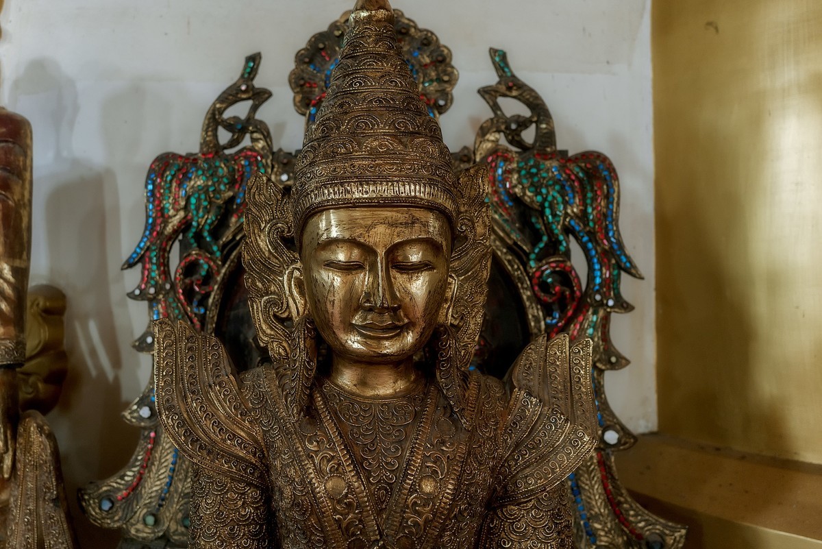 云南芒市 · 勐焕大金塔（2）