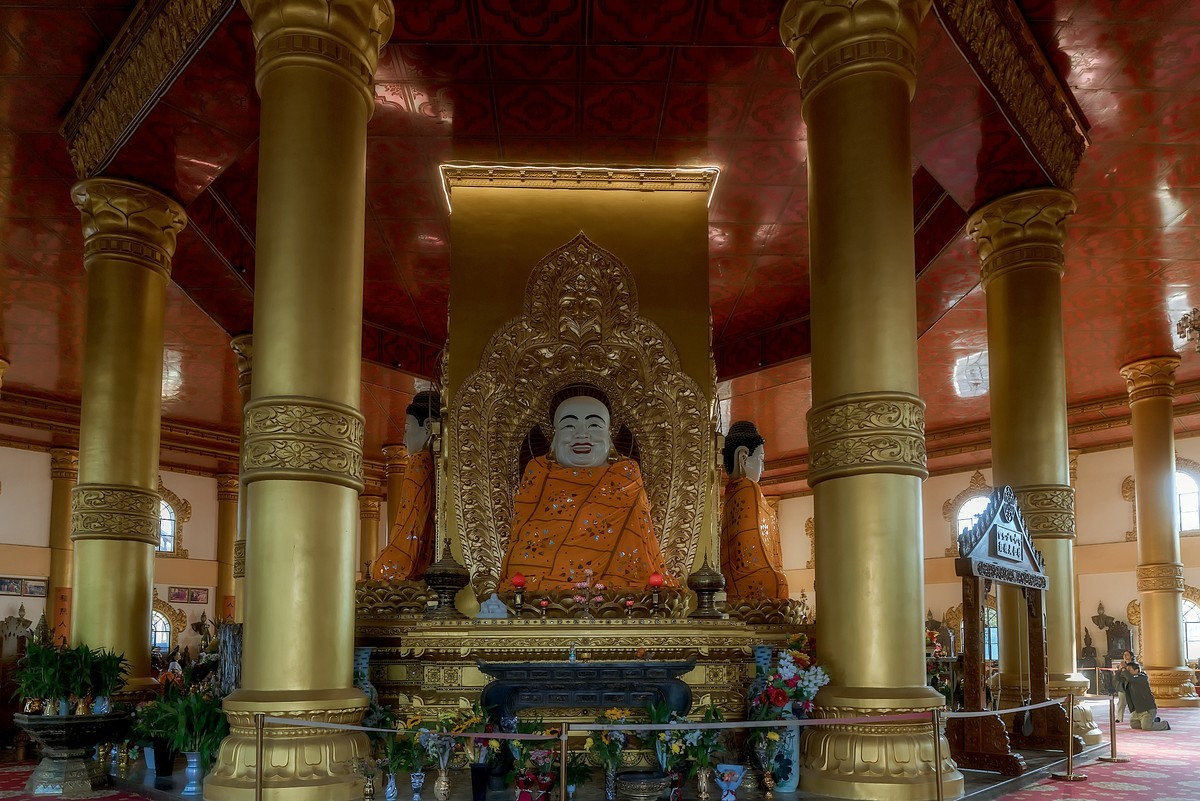 云南芒市 · 勐焕大金塔（2）