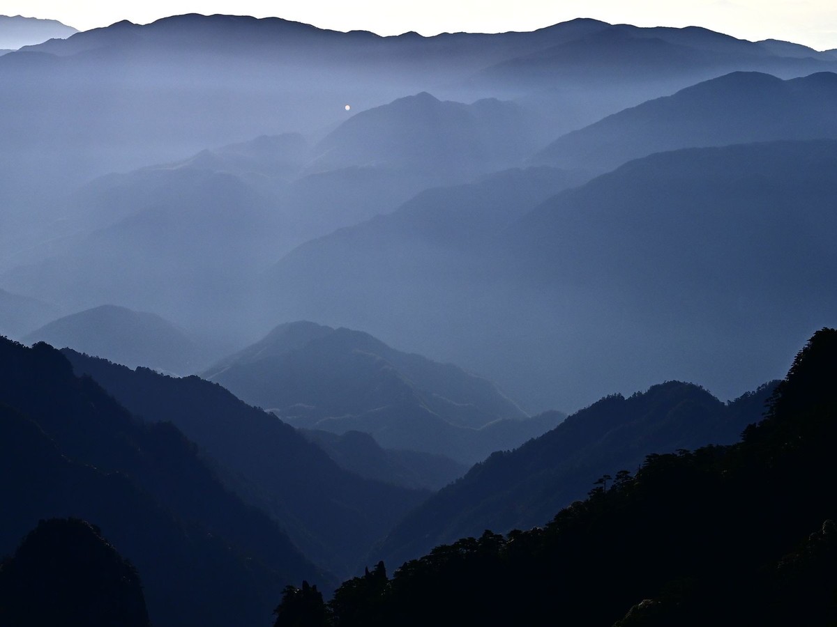 入手尼康Z5加Z24-70F4套机黄山试拍风景