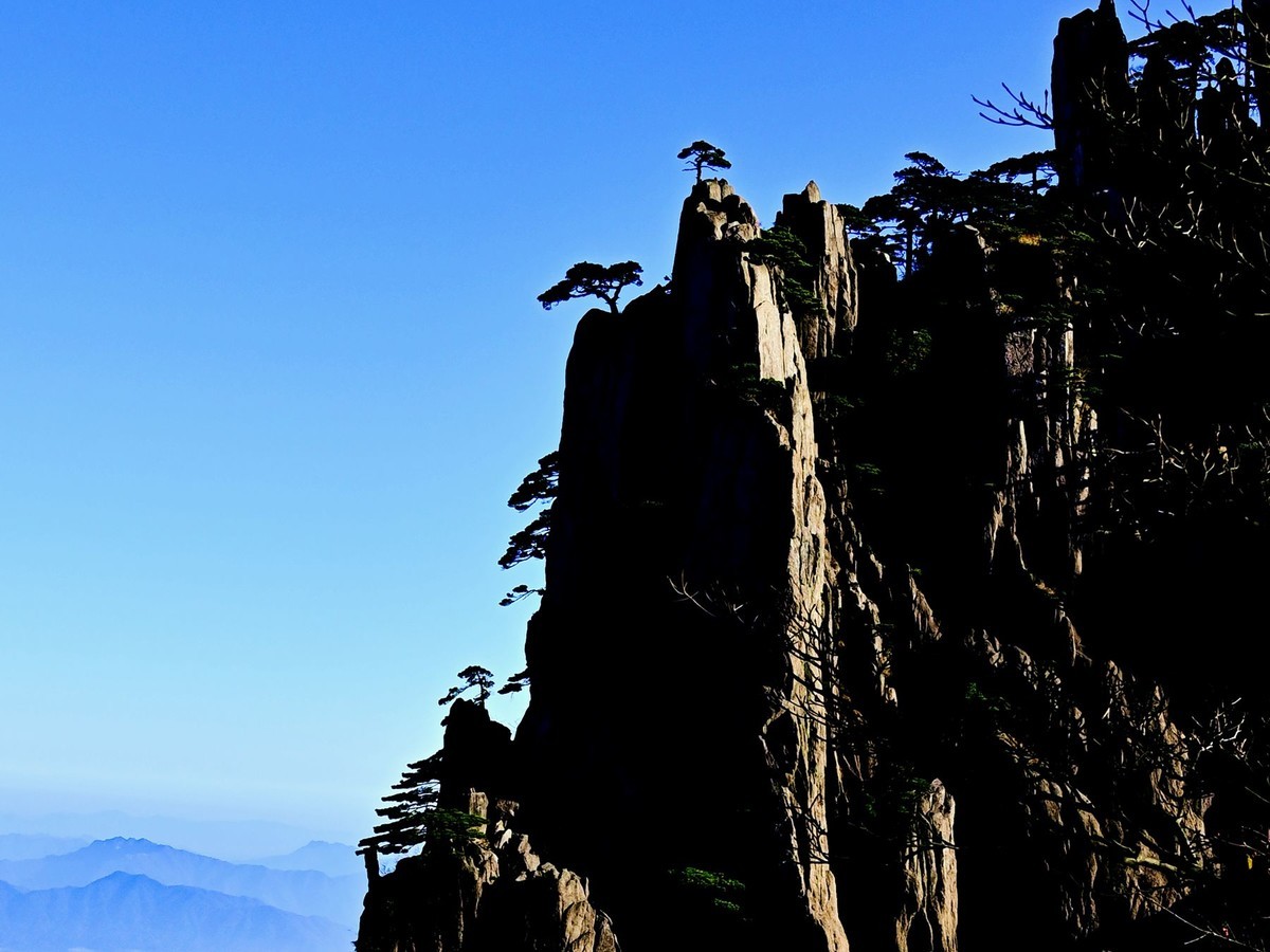 入手尼康Z5加Z24-70F4套机黄山试拍风景