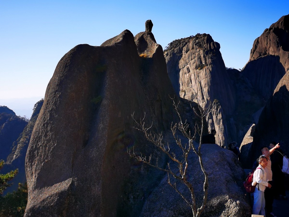 入手尼康Z5加Z24-70F4套机黄山试拍风景