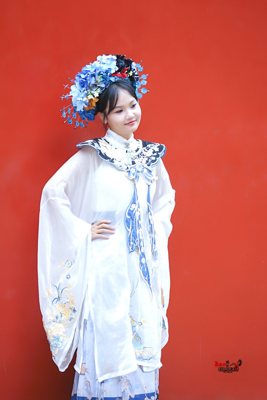 【簪花少女】 ---小燕