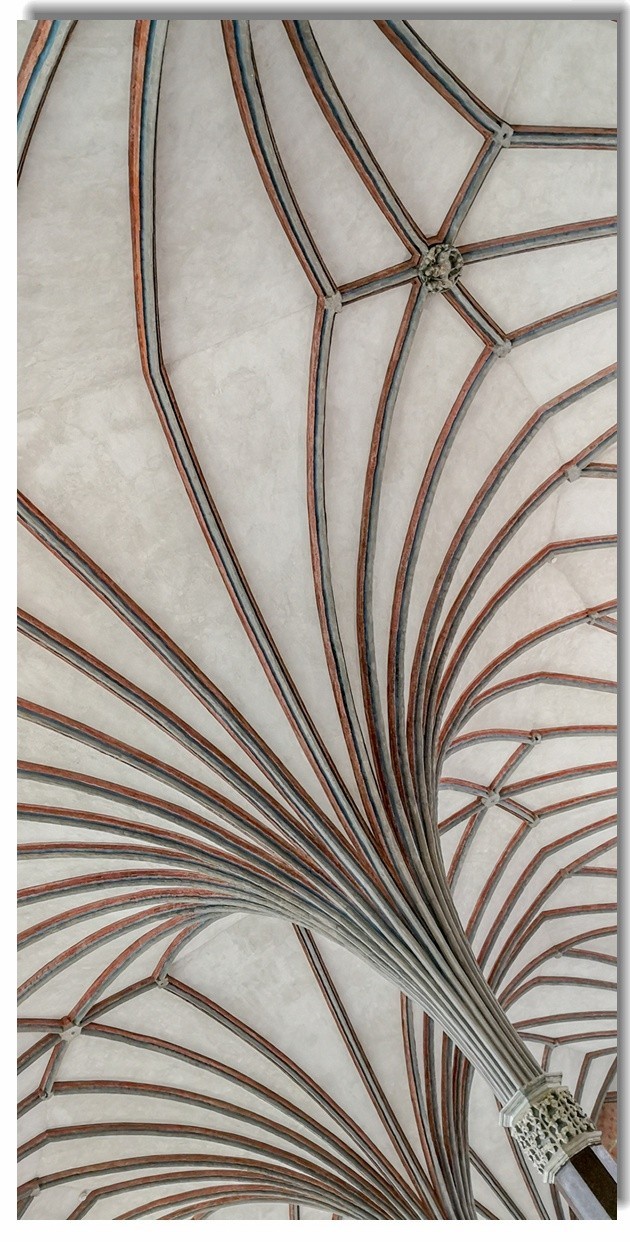 “马尔堡”留影（波兰之东欧最大堡垒）