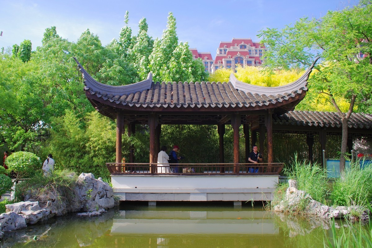 天津古香古色的小公园