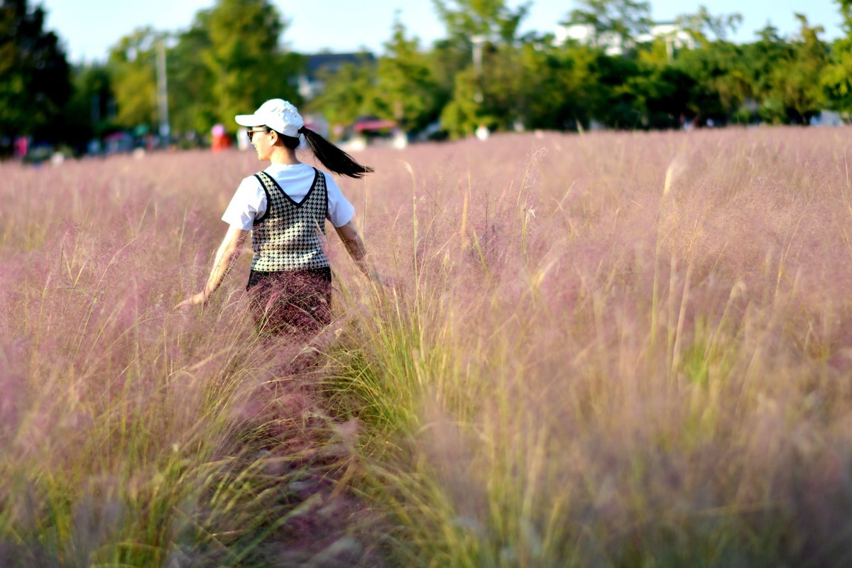 试镜一组原图直出的美女粉黛----宁国山门洞景区随拍