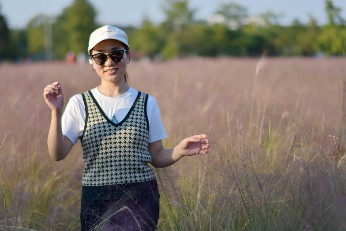 试镜一组原图直出的美女粉黛----宁国山门洞景区随拍