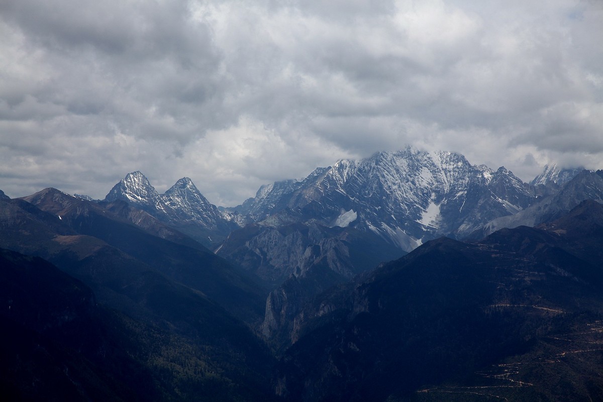 海拔4400玛娜茶金风景