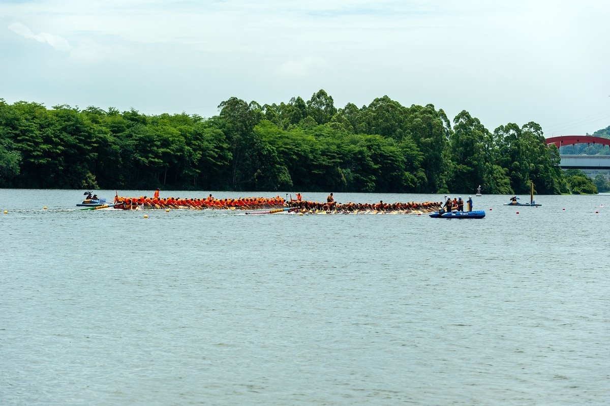 ?漳州市龙江岁月杯龙舟赛