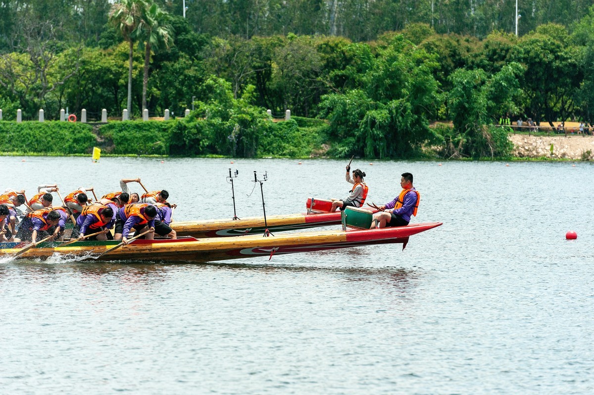 ?漳州市龙江岁月杯龙舟赛