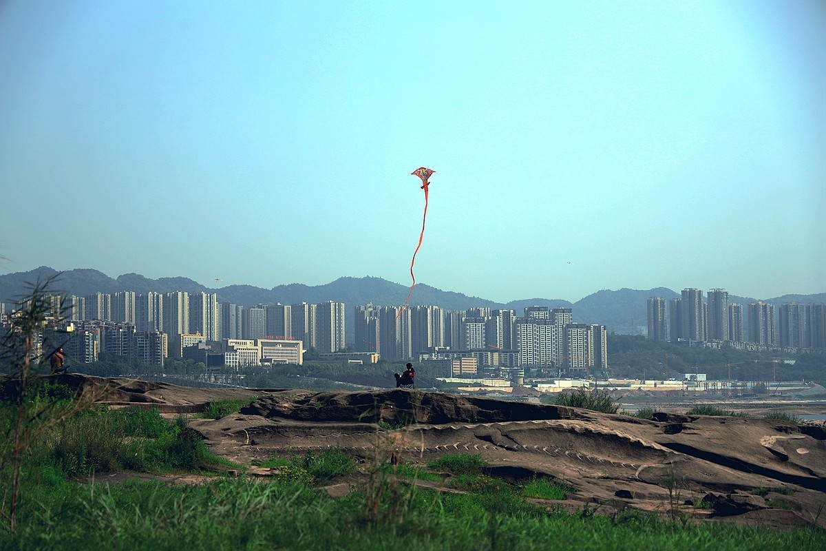 重庆在建中的哑巴洞公园游拍