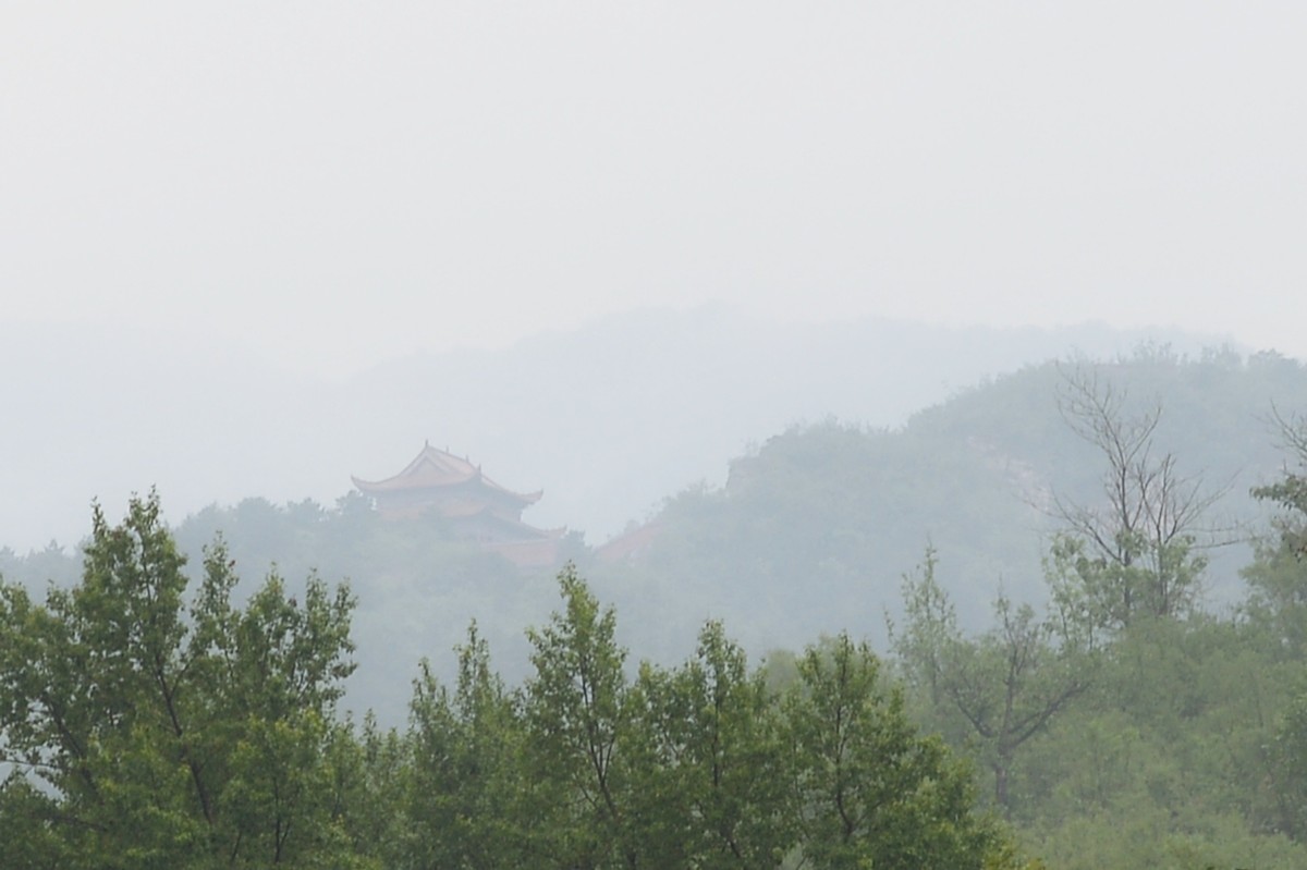 烟雨苍岩山