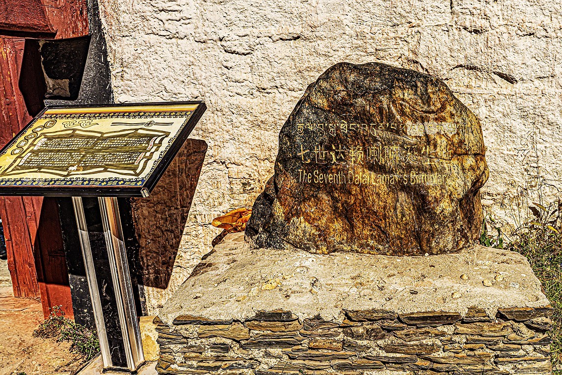 行走在318国道【25】天空之城【理塘--勒通古镇】